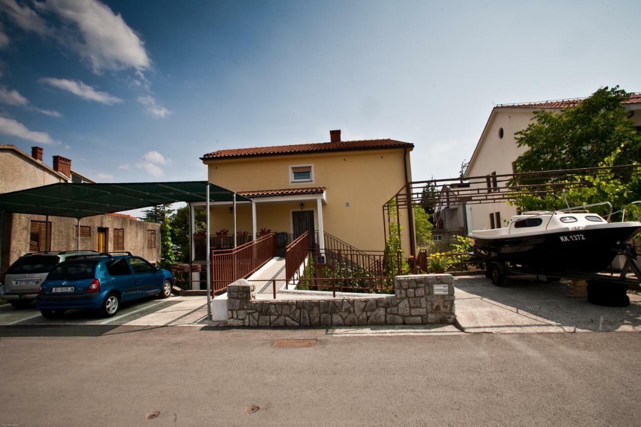 Apartments Topic & Krk Central Location Veglia Exterior foto